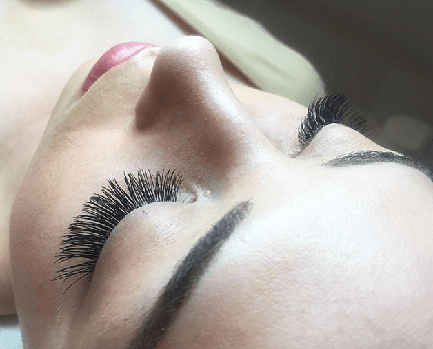 → The Benefits of Eyelash Extensions? 【 Volume & Fullness】