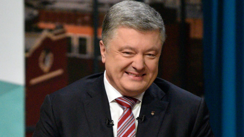 Порошенко тайно записывал переговоры с зарубежными лидерами, заявили в Раде