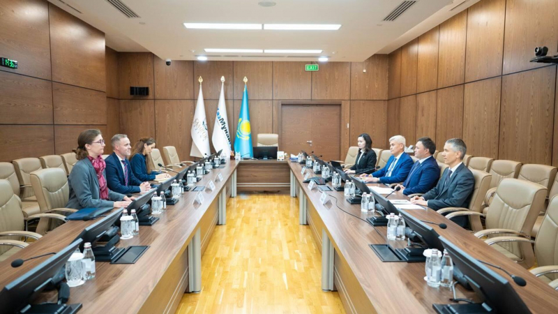Как работает Exxon Mobil на Кашагане и Тенгизе, обсудили в "КазМунайГазе"